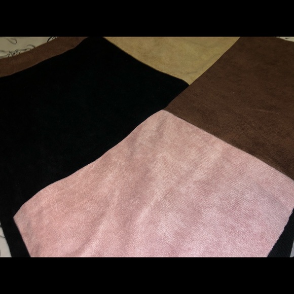 COLOR BLOCK MINI SKIRT - Picture 2 of 3